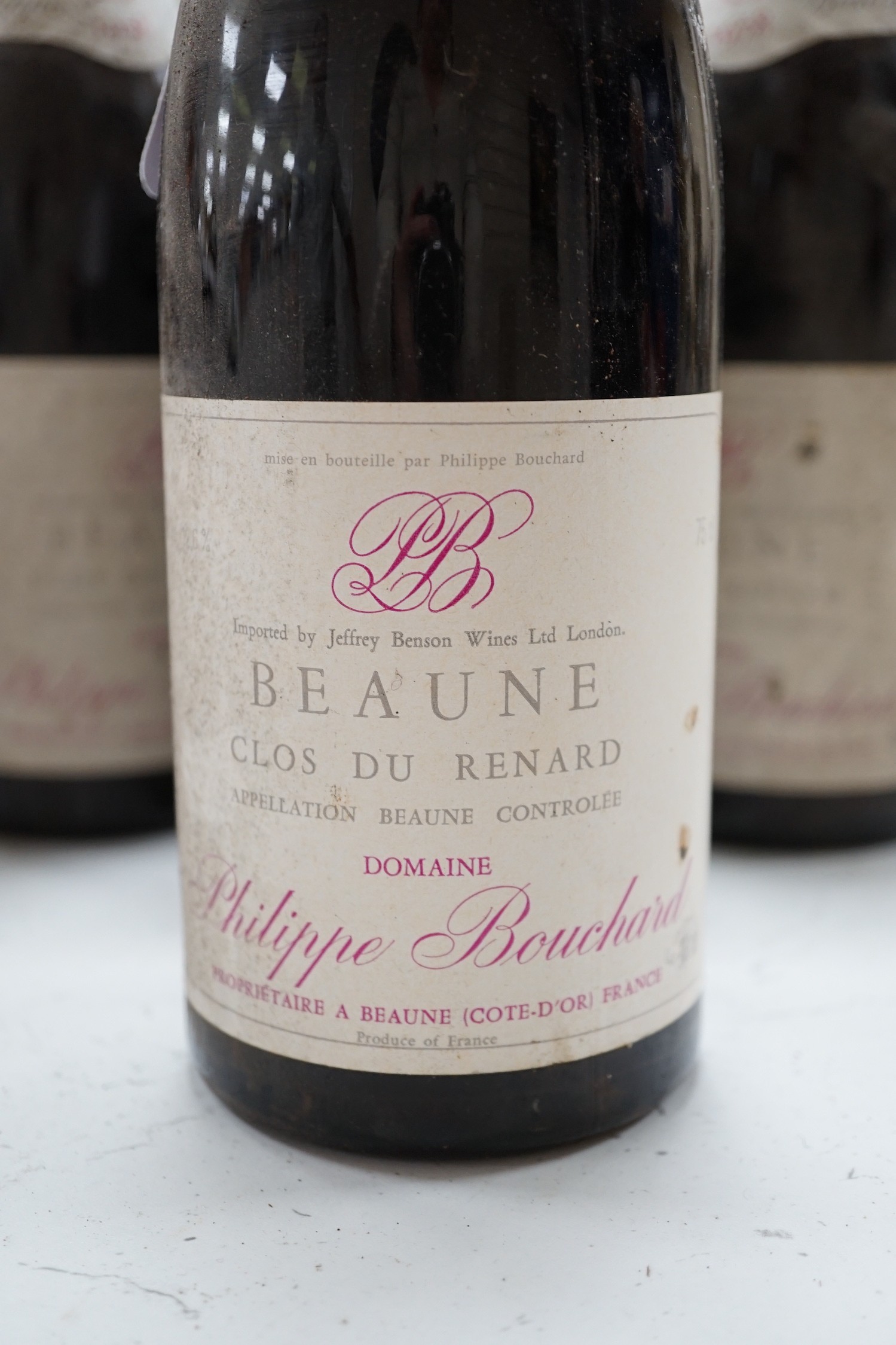 19 bottles of Beaune Clos Du Renard 1978 and 1976, Philippe Bouchard